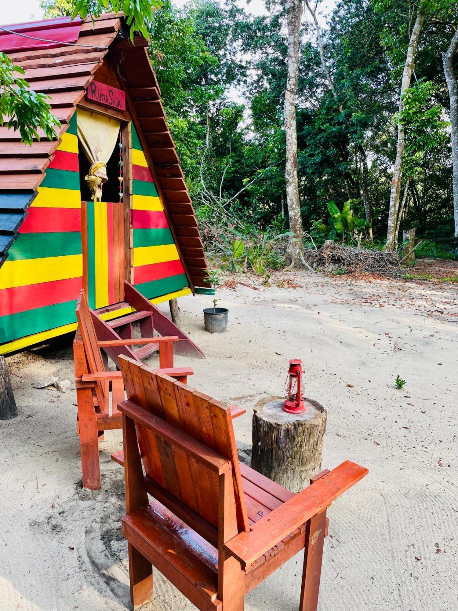 Land Of Promise - Reggae Bar & Eco Village Zanderij Εξωτερικό φωτογραφία